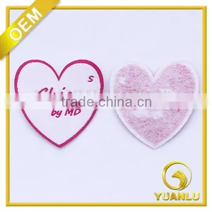 2015 Heart-shaped Embroidered Woven Patch Custom Made thumbnail-1