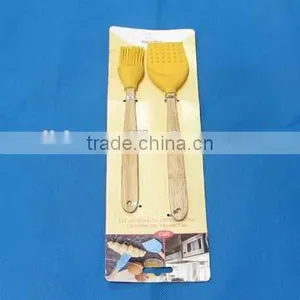 112626 Silicone Brush Set With Wooden Handle thumbnail-1