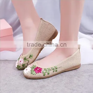 Zm50241b New Style Wholesale Women Shoes Embroidery Flat Cloth Shoe thumbnail-3