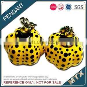 Promotional Top Quality Cheap Resin Keychain thumbnail-1