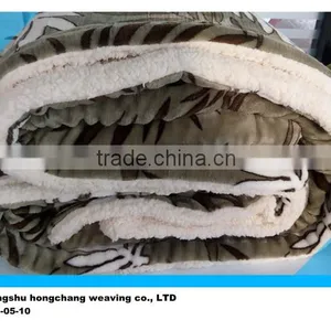 100% Polyester Coral/sherpa/flannel Fleece Throw/blanket Beautiful and New Design 7 thumbnail-1