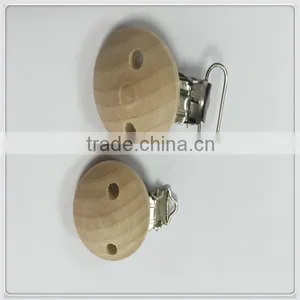 Factory Customized Color Wooden Baby Pacifier Clip With Holder thumbnail-2