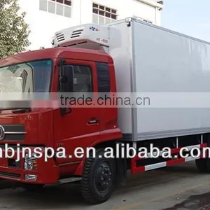 Made in China 4*4 Refrigerated Truck thumbnail-3