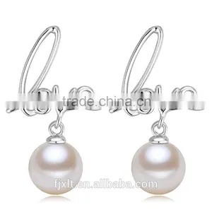 7.5-8mm Platinum Plated Silver Love Pearl Earrings thumbnail-1