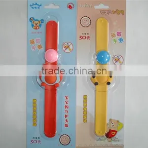 Carton Shape for Children Snap Slap Anti-mosquito Silicone Bracelet thumbnail-1