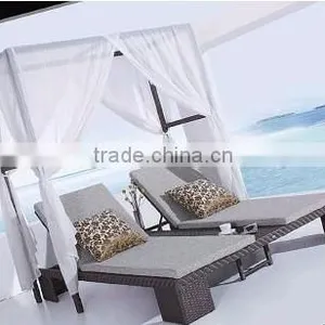 Luxury Sunbed With Cabana Fabric on Top thumbnail-1