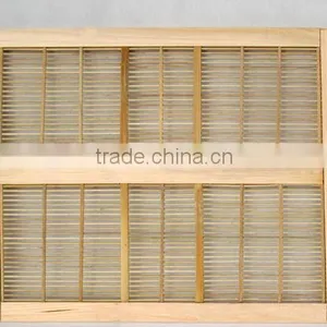 Beekeeping 10 Frame Plastic Queen Excluder 50*35cm thumbnail-1