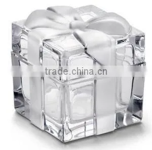 2016 Graceful Gift Box Shaped Crystal Paperweight thumbnail-1