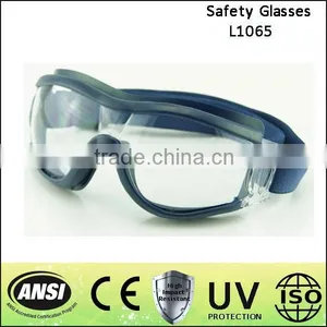 UV400 Medical Dust-proof 100% Anti-fog Safety Goggles thumbnail-1