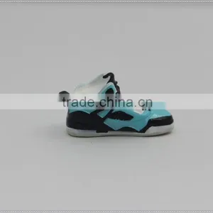 Wholesale Price Fast Delivery Christmas Promotion Item Keychain/3d Mini Kobe Shoe Keychain thumbnail-4