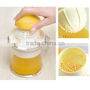 Press Juicer Manual Plastic Lemon Manual Citrus Fruit Portable Hand Juicer thumbnail-5