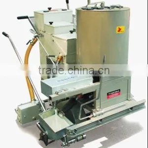 Driving Type Thermoplastic (Convex) Road Marking Machine thumbnail-1