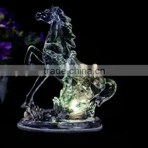 China Manufacturer Acrylic LED Lighting Galloping Horse Home Table Decorations thumbnail-1