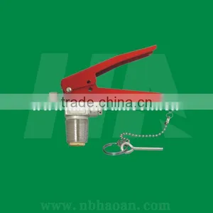 Dioxide Fire Extinguisher Valve thumbnail-1