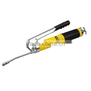 Double Pressure Lever Manual Grease Gun thumbnail-1