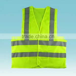 Green/Red Ventilate High Visibility Reflective Vest thumbnail-1