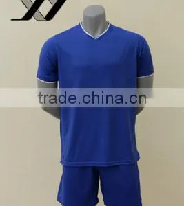 2017 Fashion Custom Neat Blank Men Football Sportswears OEM Service Bulk Wholesale thumbnail-1