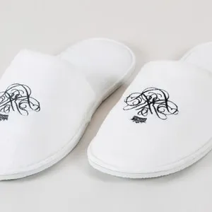 ELIYA High Quality Creative High Quality Velvet Hotel Slippers thumbnail-1