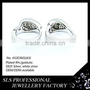 2015 Fashion American Style Heart Shape 925 Sterling Silver White Gold Plated Huggie Earrings for Women thumbnail-3