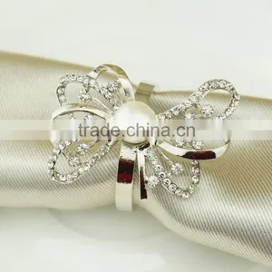 Alloy Cheap Napkin Ring for Wedding Decoration Bulk Wholesale Silver Crystal Pearl Customize thumbnail-1