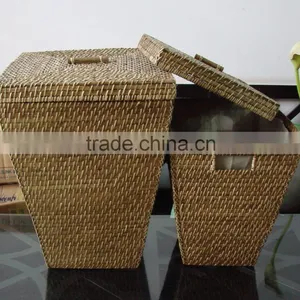 New Style Rattan Laundry Basket With Handles and Lid thumbnail-2