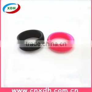 2016 New Product Fashionable Siliocne Wedding Ring thumbnail-1