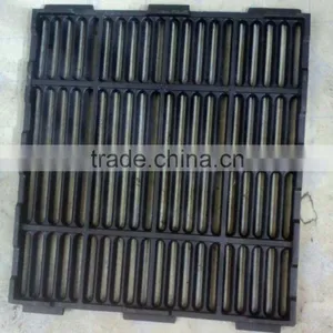 Pig Farrowing Crate thumbnail-3