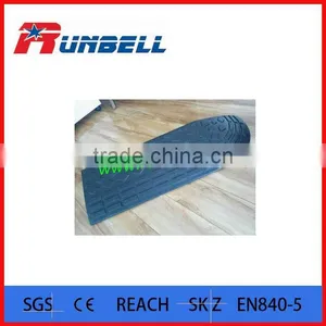 4" Height Portable Rubber Curb Ramp With End Caps thumbnail-2
