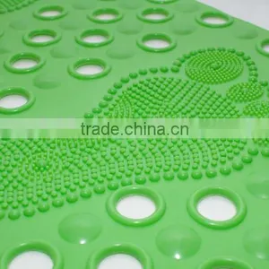 Non Toxic Crazy Selling Pvc Anti Slip Half Moon Bath Mat thumbnail-4