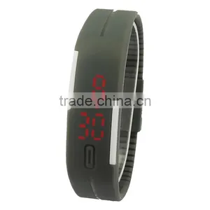 Plastic Promotional Watches With Your Own Logo Digital Bracelet Silicone Led Watch thumbnail-1