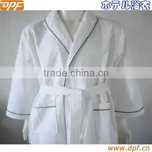 Lady Sleep Waffle Hotel Bathrobe thumbnail-1