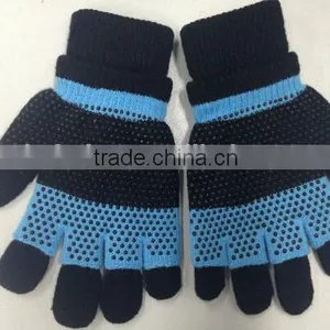 Fashion Gloves thumbnail-5