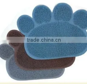 PVC Pet Mat With Paw Prints thumbnail-1