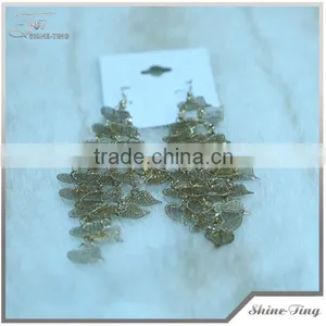 2 Gram Gold Beautiful Designed Earrings thumbnail-1