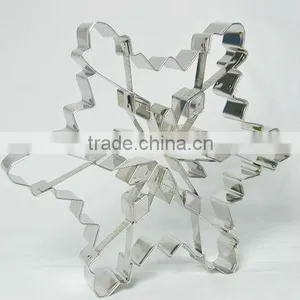 Christmas Snowflake Cookie Cutter/ Snowflake Cookie Cutter thumbnail-1