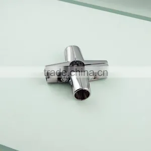 Metal 4 Ways Oxygen Tube Connector thumbnail-1