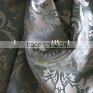 Beautiful Leaf Pattern Suiting Fabric TR Lining thumbnail-1