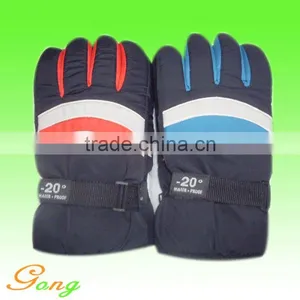 100% Pplyester Taslon Ski Gloves thumbnail-1