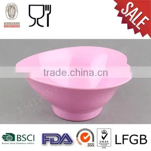 Melamine Salad Bowl With Heart Shaped thumbnail-1