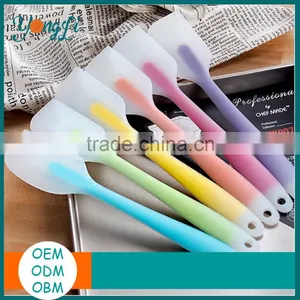 Kitchen Heat-Resistant Pink Silicone Spatula thumbnail-1