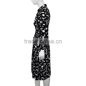 Women Classic Black and White Long Skinny Fancy Life Jacket for Ladies thumbnail-3