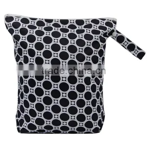 Waterproof Multifunctional Western Diaper Bags Reusable Cloth Custom Made Diaper Wetbags thumbnail-1
