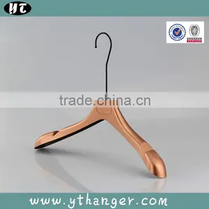 HA7004 Luxury Plastic Hanger for Clothes Adults Shirt Hanger Supplier's Choice thumbnail-3
