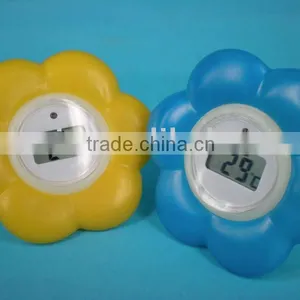 Digital Baby Bath Toy Thermometer thumbnail-1