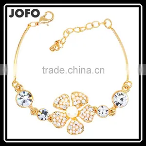 Lady's Cubic Zirconia Crystal Five Petals Flower Charm Bangle Bracelet thumbnail-1