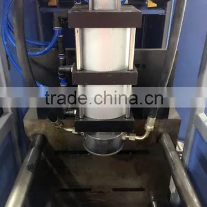Hot Sale!! Semi Automatic 5 Litre Bottle Blowing Machine thumbnail-2