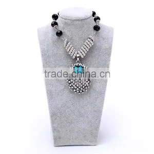 Custom High End Velvet Jewelry Display Bust For Necklace thumbnail-3
