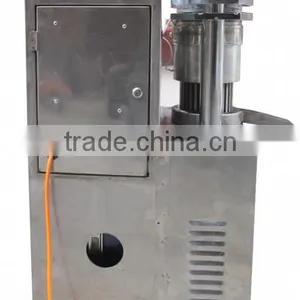 Small Scale Hydraulic Oil Mill/press for Making Cooking Oil Manufacture Made in China thumbnail-4