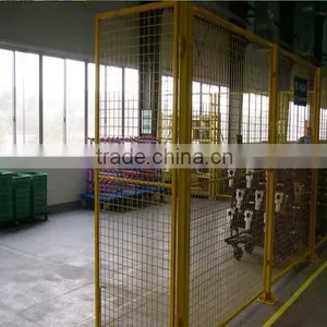 Warehouse Welded Wire Mesh Barrier Fence thumbnail-1