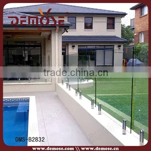 Outdoor Glass Railings for Protection thumbnail-1